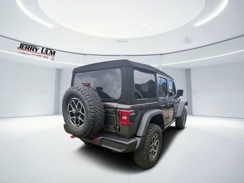 New 2025 Jeep Wrangler Unlimited Rubicon image 3