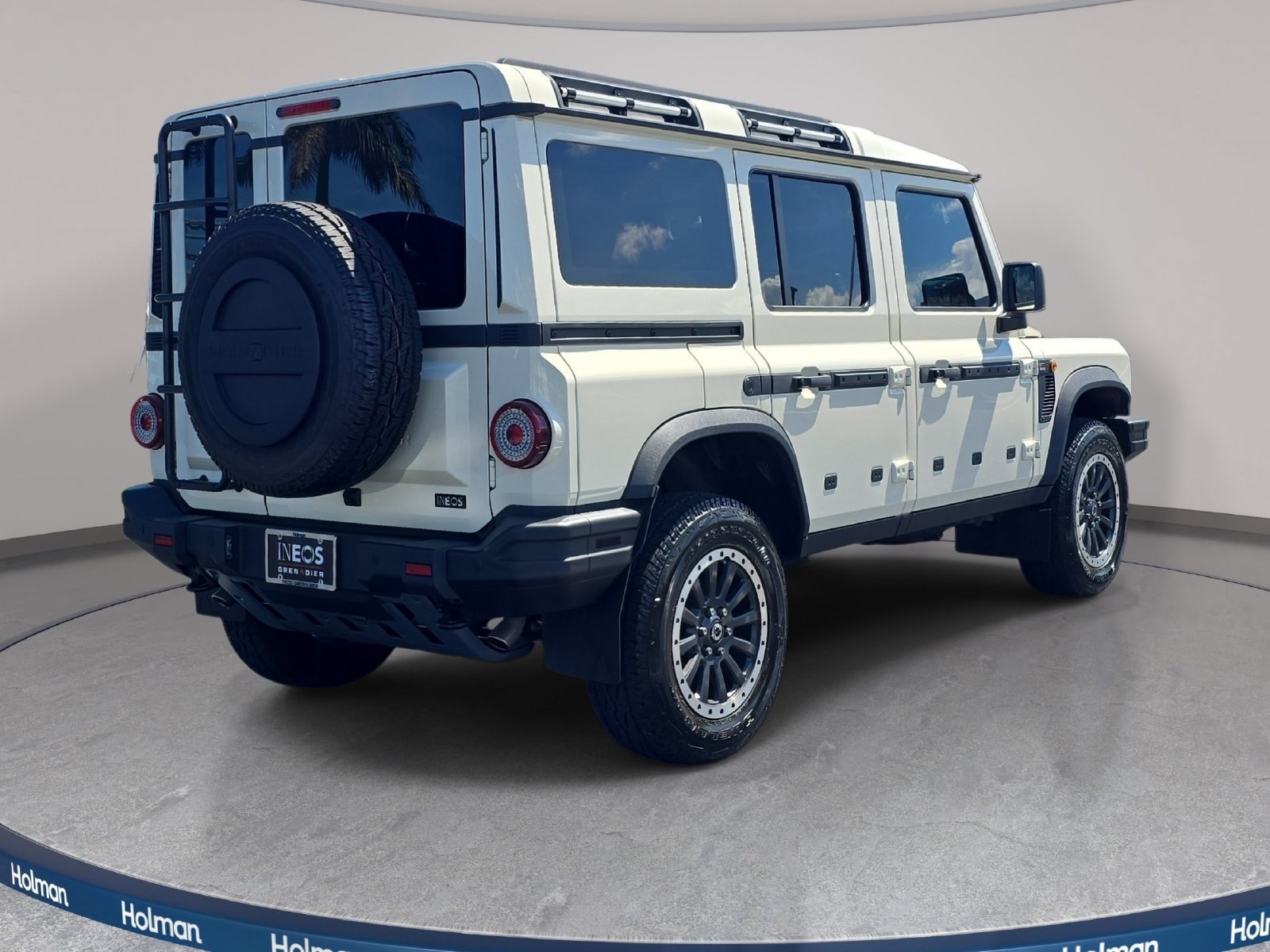 Used 2024 INEOS Grenadier Station Wagon AWD/4WD image 6