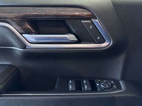 Used 2022 GMC Sierra 1500 Elevation image 22