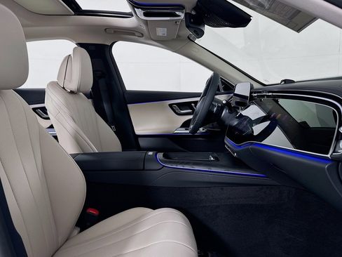 New 2026 Mercedes-Benz E 350 Sedan image 6