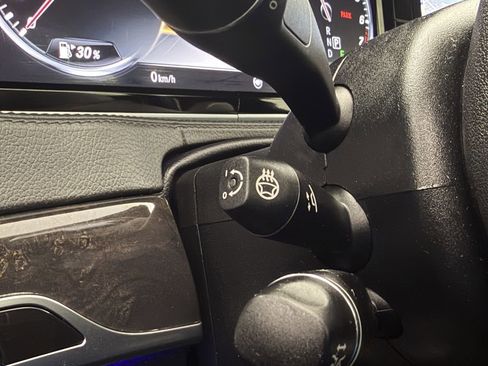 Used 2017 Mercedes-Benz S 550 4MATIC Sedan Premium image 14