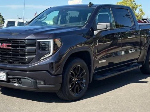 Used 2022 GMC Sierra 1500 Elevation RWD image 3
