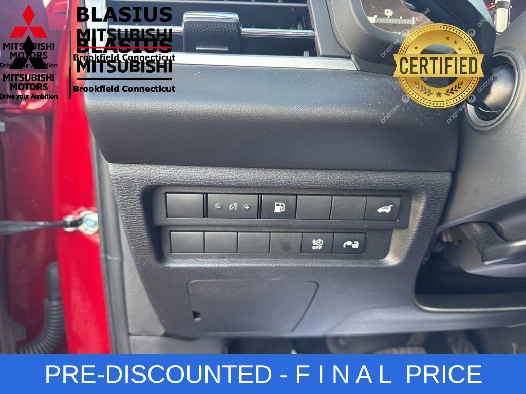 Used 2023 Mitsubishi Outlander 4WD Plug-In Hybrid image 21