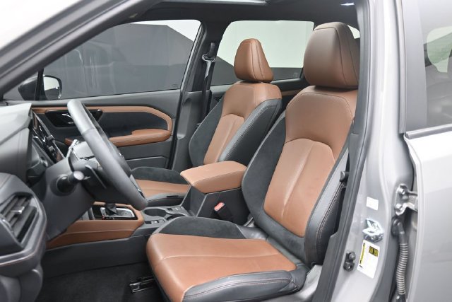 Used 2025 Subaru Forester Touring w/ Touring Package AWD/4WD image 19
