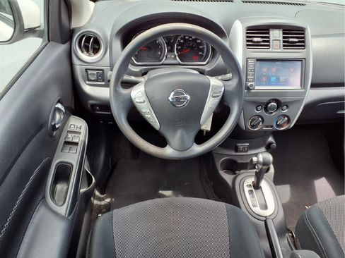 Used 2019 Nissan Versa SV FWD image 7