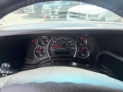 Used 2021 GMC Savana 2500 w/ Driver Convenience Package RWD image 16