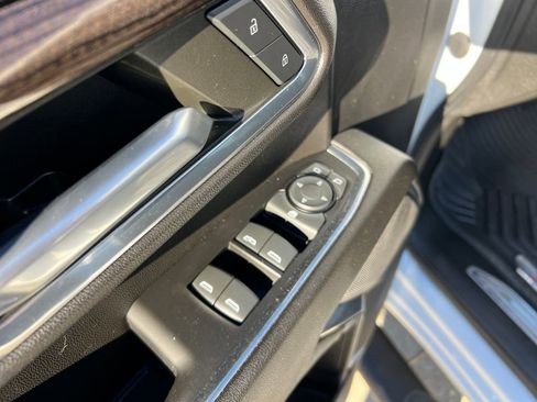 Certified 2024 Chevrolet Silverado 2500 LT image 11