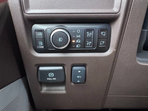 Used 2025 Ford F150 King Ranch w/ FX4 Off-Road Package AWD/4WD image 41