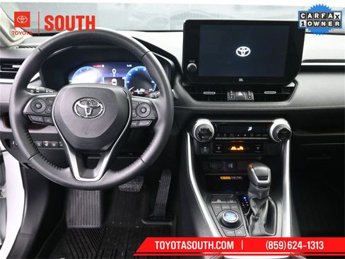 Used 2024 Toyota RAV4 Limited image 11