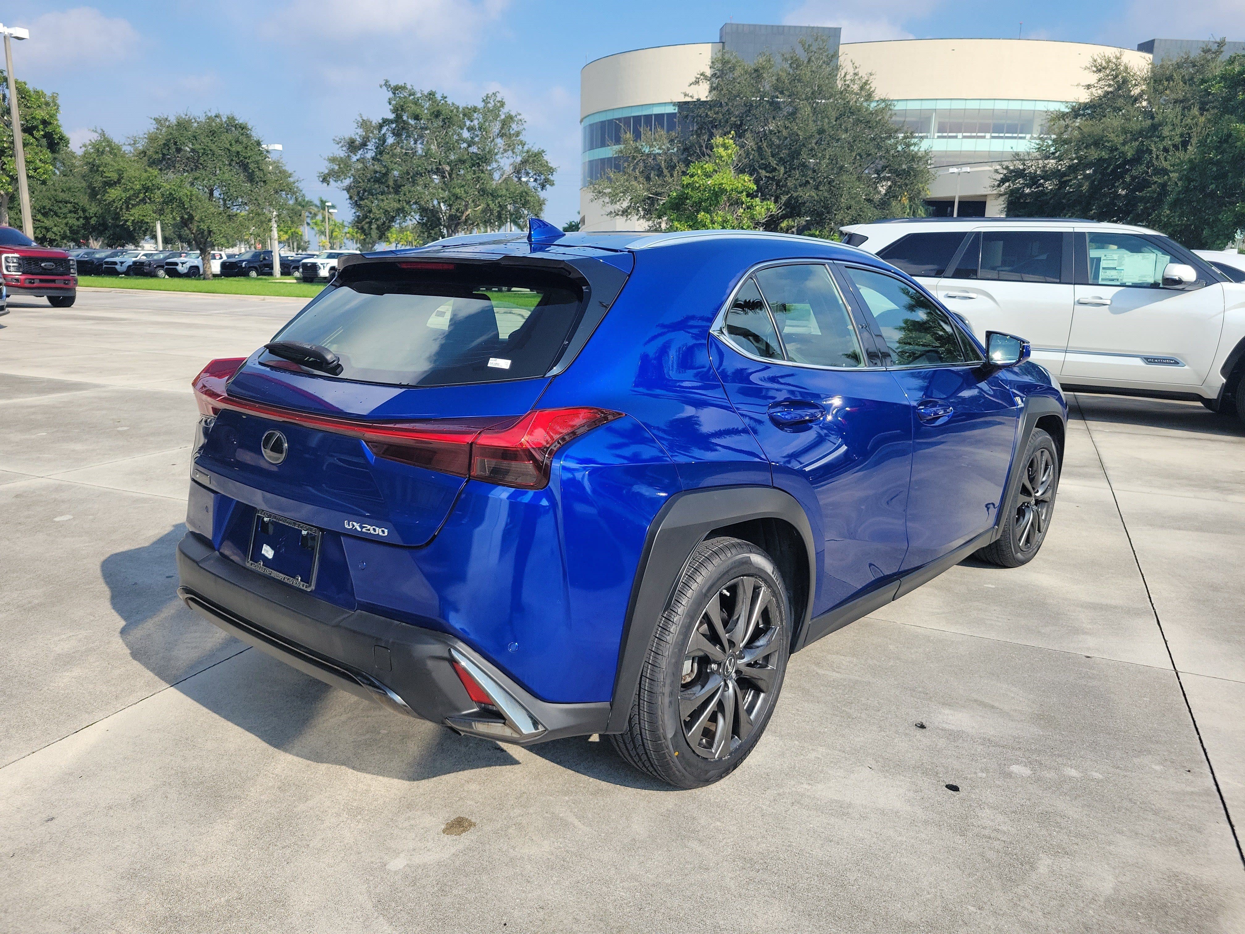 Used 2019 Lexus UX 200 F Sport w/ F Sport Premium Package FWD image 7