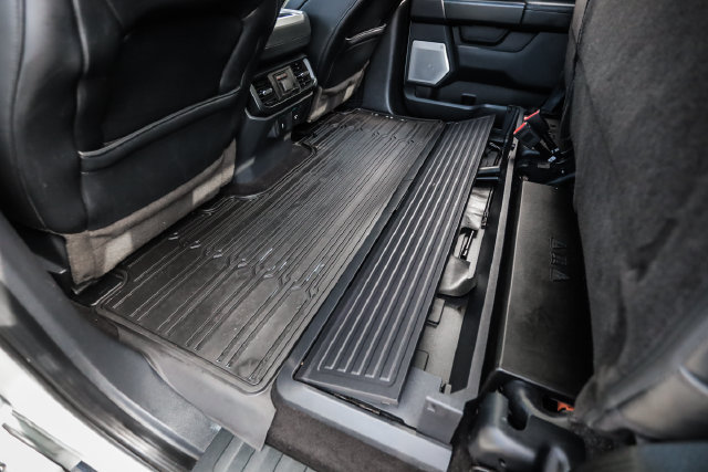 Used 2023 Ford F150 Raptor w/ Raptor 37 Performance Package AWD/4WD image 84