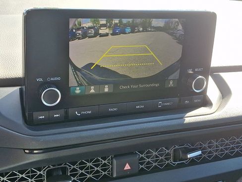 Used 2023 Honda Accord EX image 19