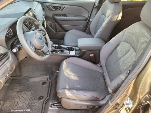 New 2026 Subaru Forester Premium AWD/4WD image 3
