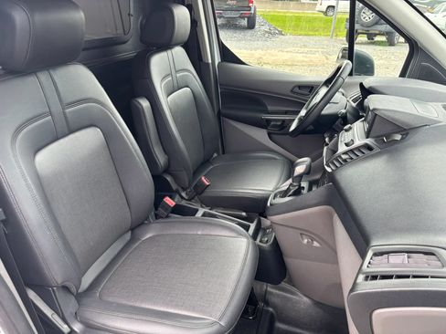 Used 2022 Ford Transit Connect XL FWD image 21