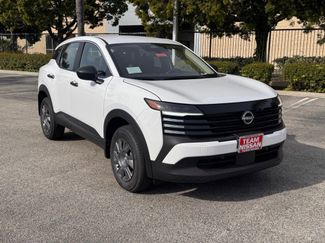 New 2026 Nissan Kicks S video 2