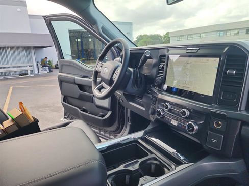 New 2025 Ford F350 Lariat w/ Lariat Ultimate Package image 23