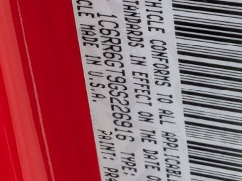 Used 2016 RAM 1500 Classic SLT image 21