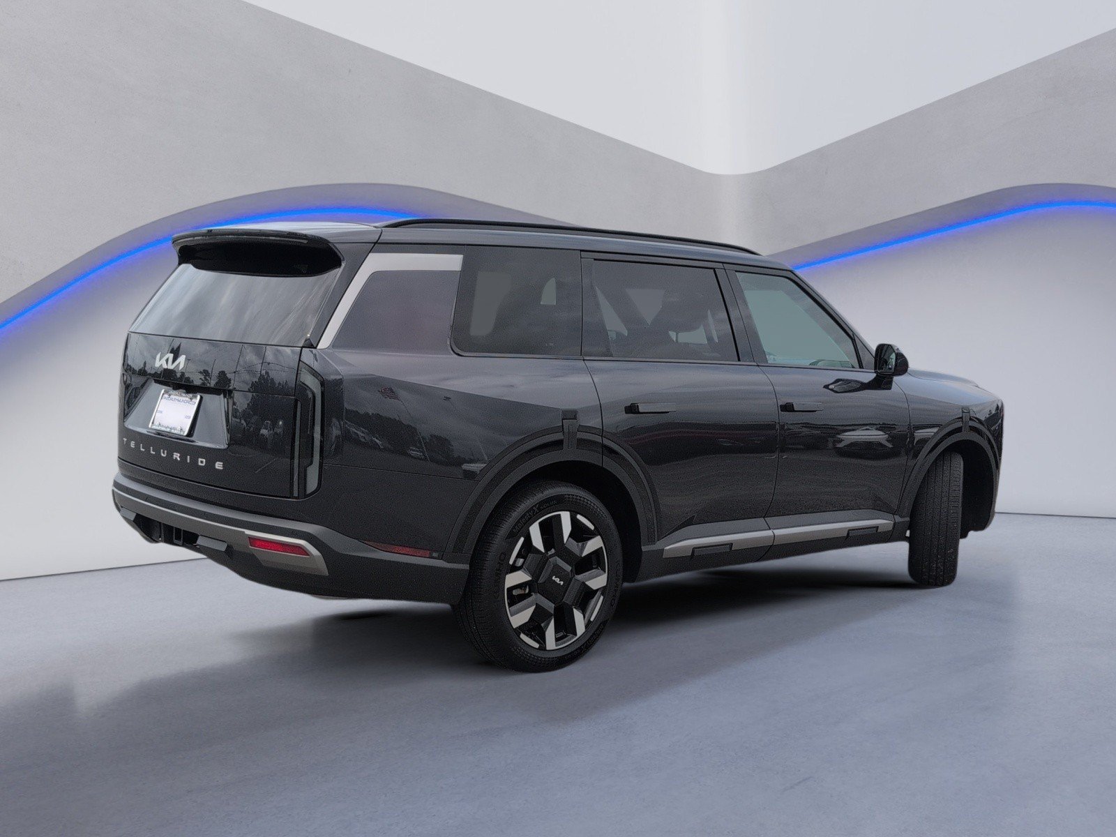 Used 2027 Kia Telluride S w/ Towing Package FWD image 4