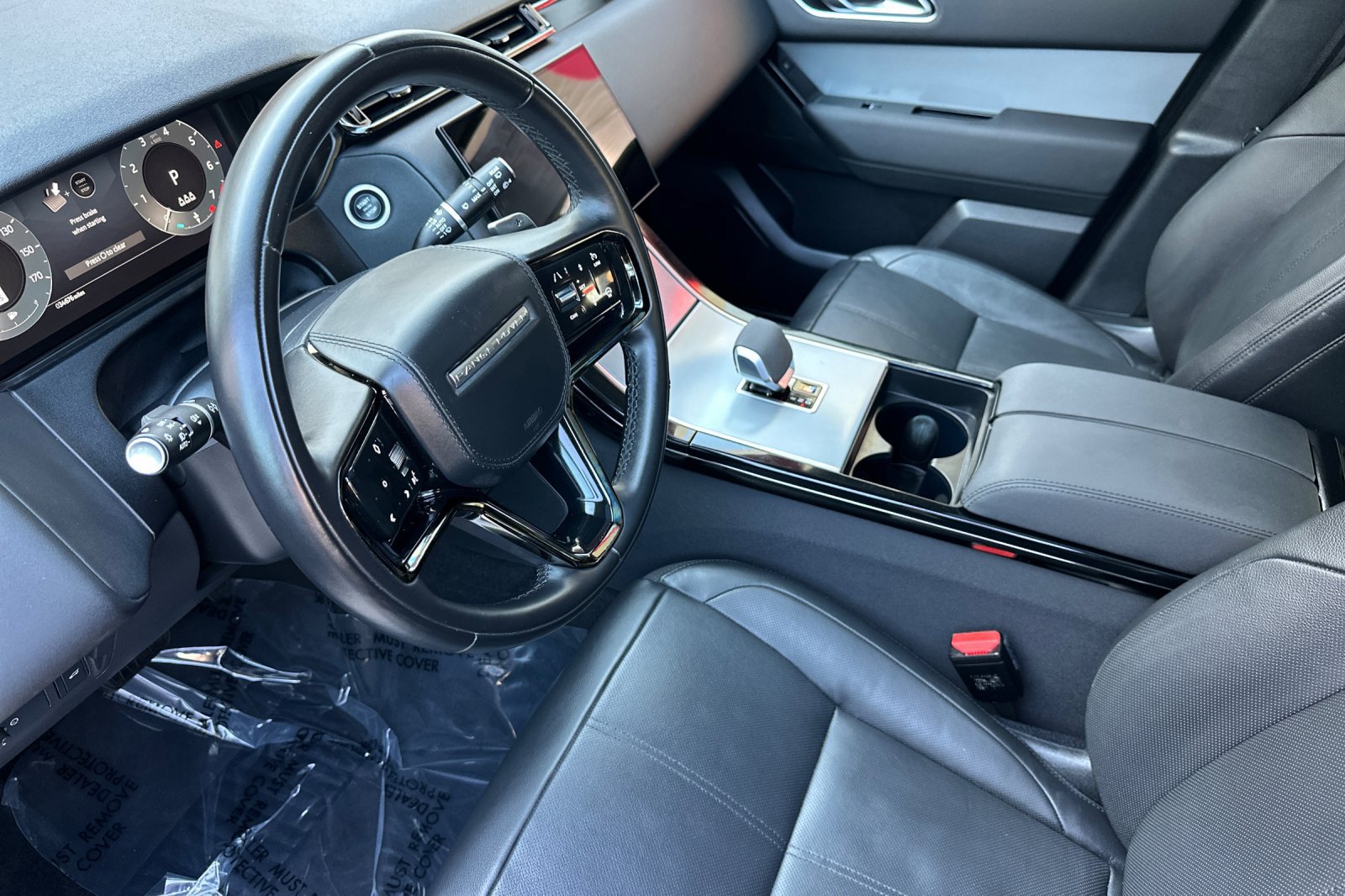 Used 2024 Land Rover Range Rover Velar S AWD/4WD image 10