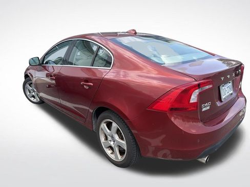 Used 2013 Volvo S60 T5 AWD/4WD image 4