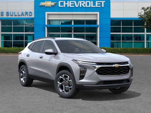 New 2026 Chevrolet Trax LT w/ Driver Confidence Package image 42