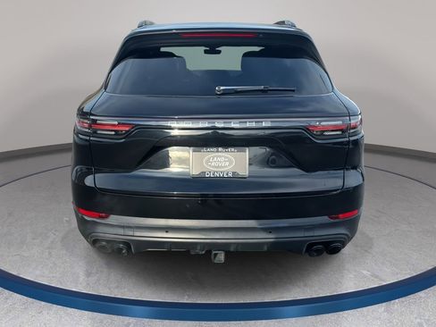Used 2023 Porsche Cayenne Platinum Edition AWD/4WD image 7