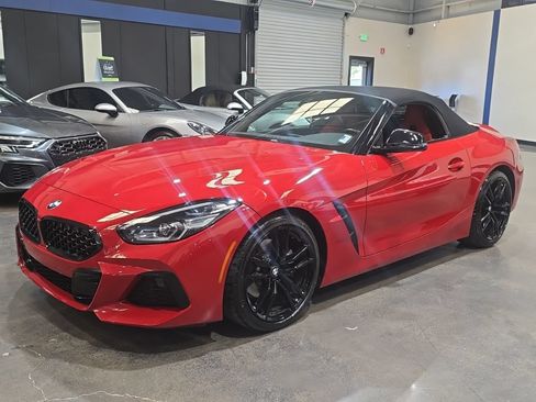 Used 2022 BMW Z4 sDrive30i w/ M Sport Package RWD image 6