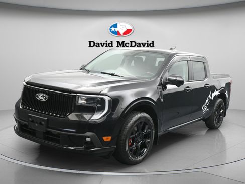 Used 2025 Ford Maverick Lobo AWD/4WD image 4