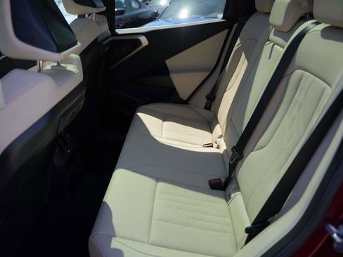 Used 2025 BMW X3 xDrive30 AWD/4WD image 13