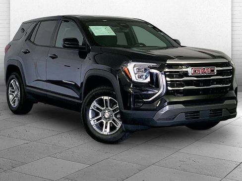 Used 2026 GMC Terrain Elevation FWD image 1