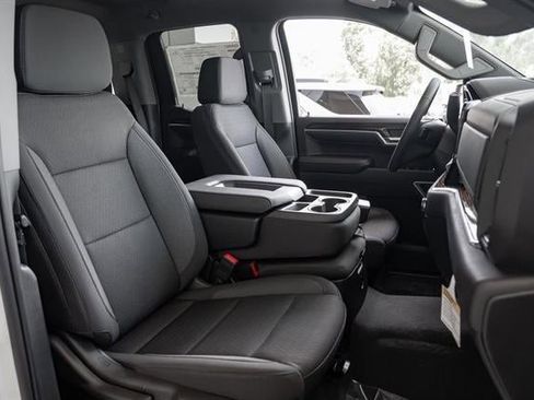 Used 2024 GMC Sierra 1500 Elevation image 28