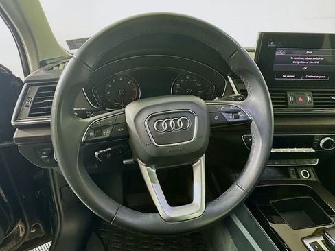 Used 2023 Audi Q5 2.0T Premium w/ Convenience Package image 12