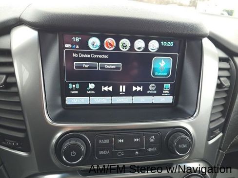 Used 2020 Chevrolet Suburban Premier image 16