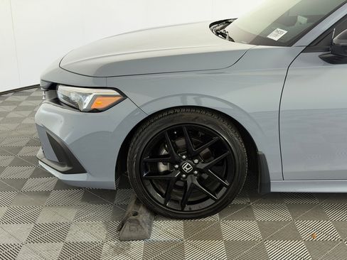 Used 2024 Honda Civic Sport image 11