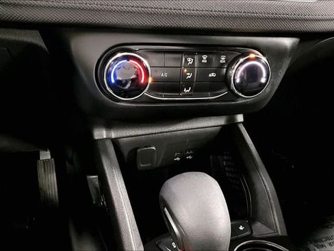 Used 2024 Chevrolet TrailBlazer LS w/ LS Convenience Package image 15