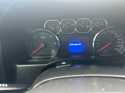 Used 2018 Chevrolet Silverado 1500 LT AWD/4WD image 14