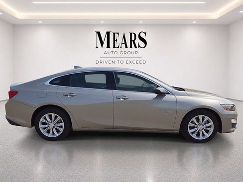 Used 2024 Chevrolet Malibu LT FWD image 6