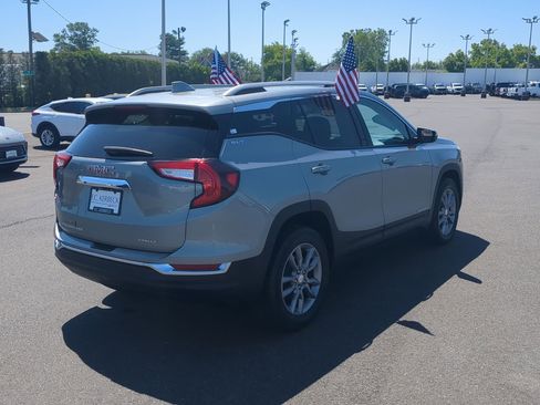 Certified 2024 GMC Terrain SLT AWD/4WD image 7