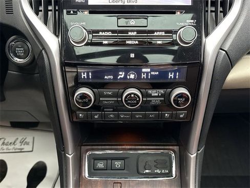 Used 2019 Subaru Ascent Touring w/ Popular Package #2A image 16