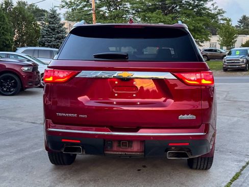Used 2019 Chevrolet Traverse High Country AWD/4WD image 4