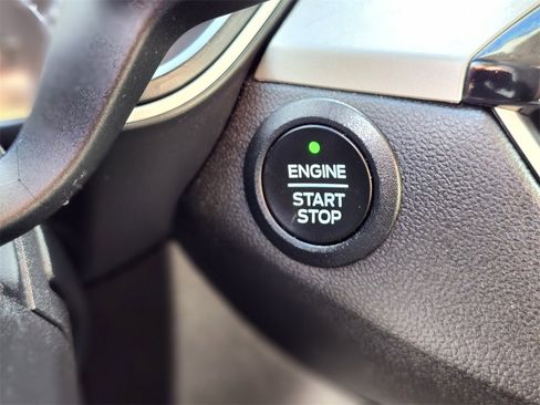 Certified 2022 Ford Escape SE w/ Convenience Package image 26