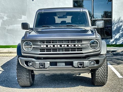 Used 2022 Ford Bronco Black Diamond w/ Sasquatch Package AWD/4WD image 6