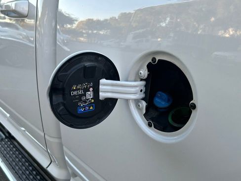 Used 2021 RAM 2500 Big Horn image 43