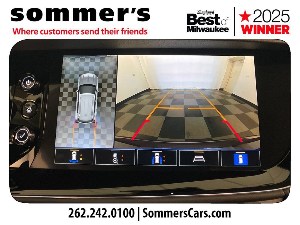 Used 2022 Buick Envision Avenir w/ Technology Package II AWD/4WD image 18
