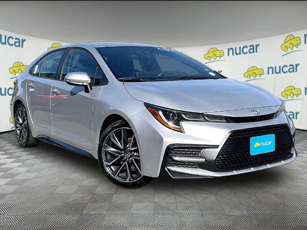 Used 2021 Toyota Corolla SE w/ Carpet Mat Package (TMS) FWD image 1