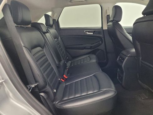 Used 2023 Ford Edge SEL image 19