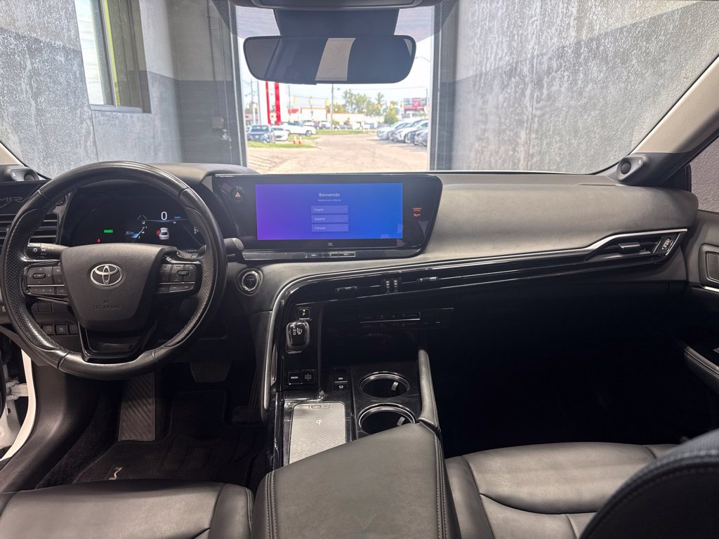 Used 2023 Toyota Mirai w/ Advanced Technology Package RWD image 25