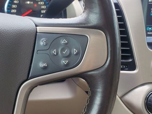 Used 2019 GMC Yukon XL Denali AWD/4WD image 14