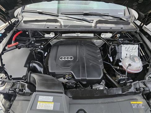 Used 2023 Audi Q5 2.0T Premium w/ Convenience Package AWD/4WD image 25