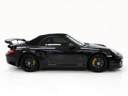 Used 2011 Porsche 911 Turbo S AWD/4WD image 2